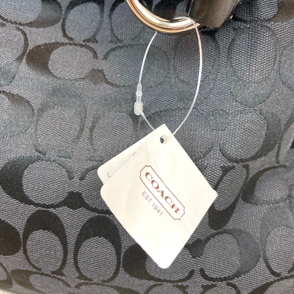 🆕 Coach Signature Collection bag - Picture 7 of 16